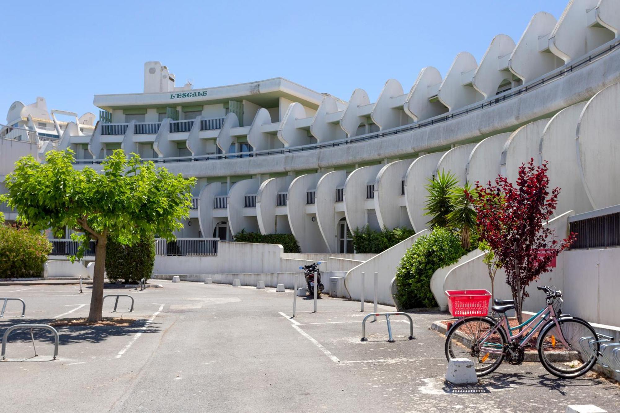 Chez Fabienne - Superbe Appartement Avec Vue Sur La Mer Et Parking ลา กร็องเดอ-ม็อต ภายนอก รูปภาพ