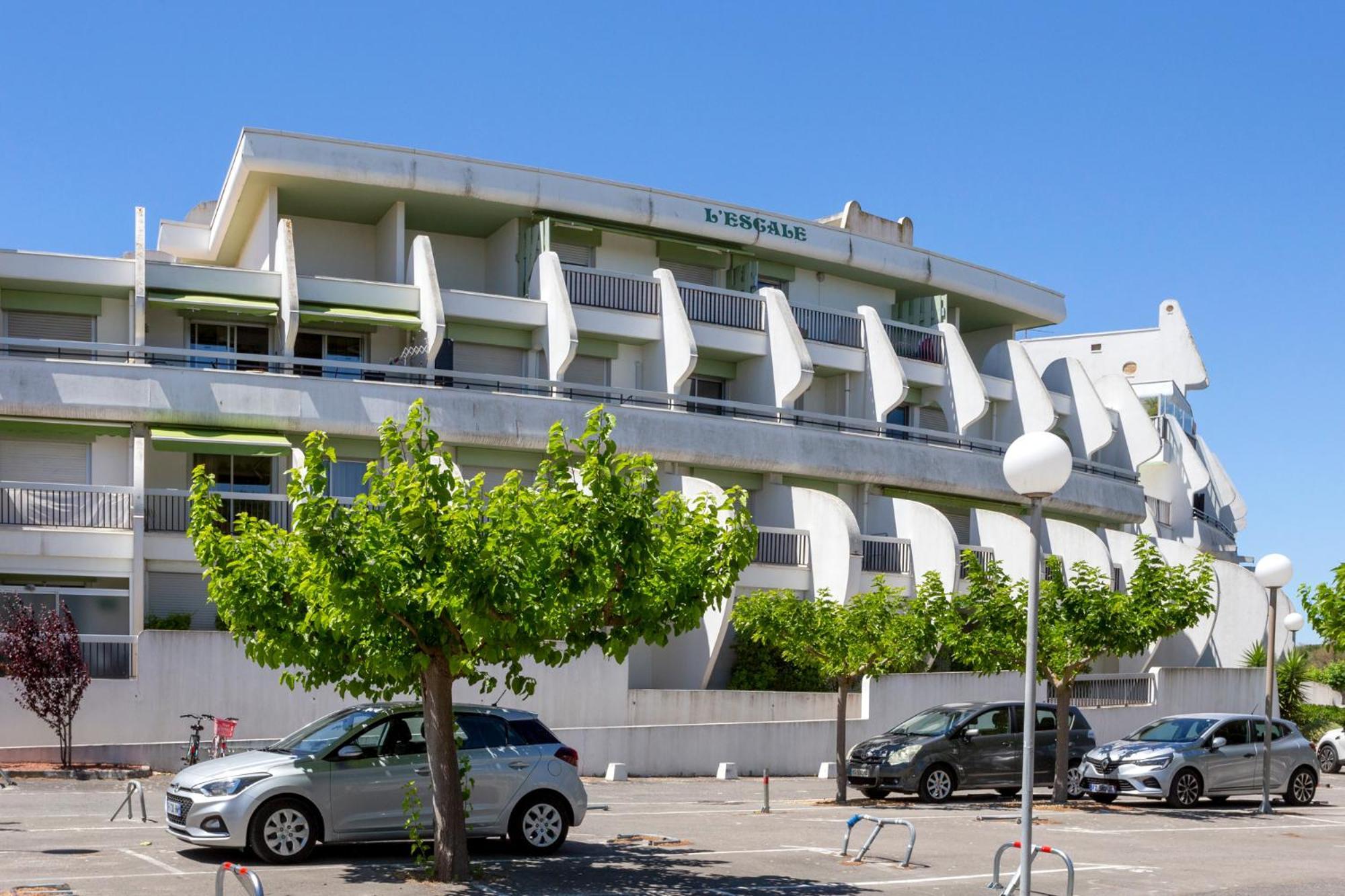 Chez Fabienne - Superbe Appartement Avec Vue Sur La Mer Et Parking ลา กร็องเดอ-ม็อต ภายนอก รูปภาพ